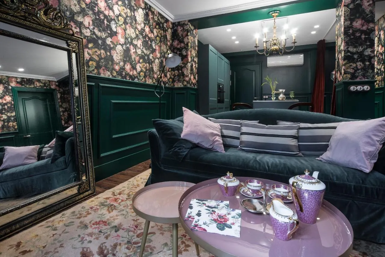 Garden Apartment San Sebastian Spain
